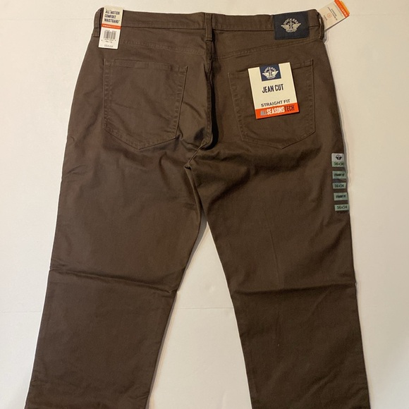 Dockers SZ 36 x 34 Straight Fit Brown Jean Cut Casual Khaki Pants New D31 - Picture 6 of 13
